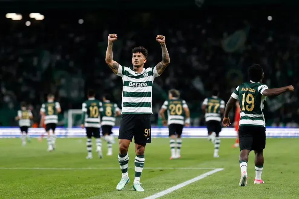Os 11 iniciais do Casa Pia x Sporting